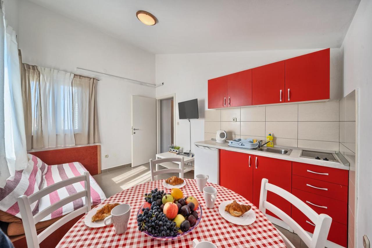 Apartmani Ticic 特罗吉尔 外观 照片