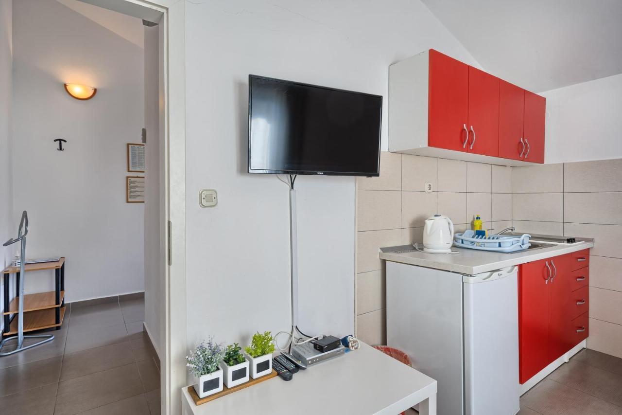 Apartmani Ticic 特罗吉尔 外观 照片