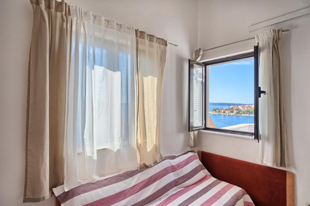 Apartmani Ticic 特罗吉尔 外观 照片